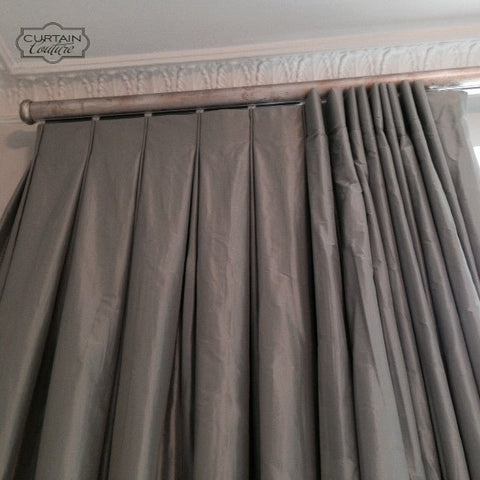 Inverted Pleat by Curtain Couture